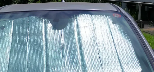 【車の暑さ対策】真夏の炎天下から車と身を守る方法